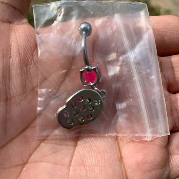 Brand new belly button piercing jewelry 💕 - Picture 2 of 4